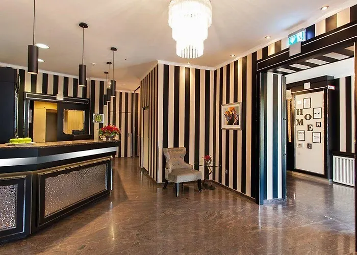 Отель The Domicil Frankfurt 3*